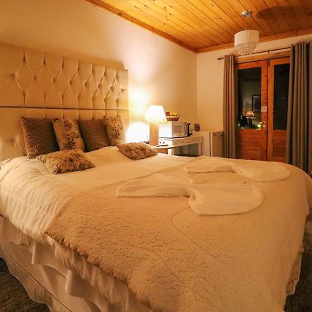 Pousada Campos Do Jordao Suites Exterior photo